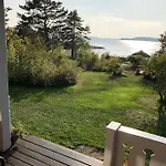 Dom wakacyjny With Own Beach, Seaterrace & Pavillion. Maarianhamina