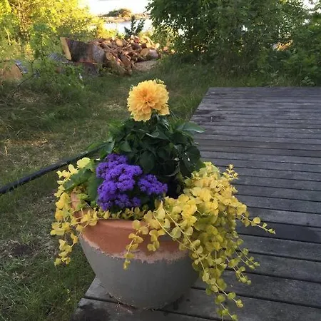 With Own Beach, Seaterrace & Pavillion. Сasa de vacaciones