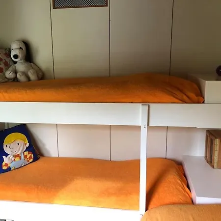 With Own Beach, Seaterrace & Pavillion. Сasa de vacaciones *