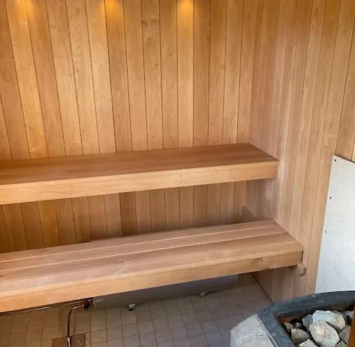 With Own Beach, Seaterrace & Pavillion. Holiday home Mariehamn