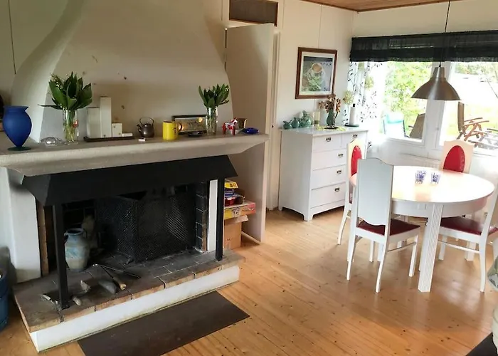 With Own Beach, Seaterrace & Pavillion. Holiday home *